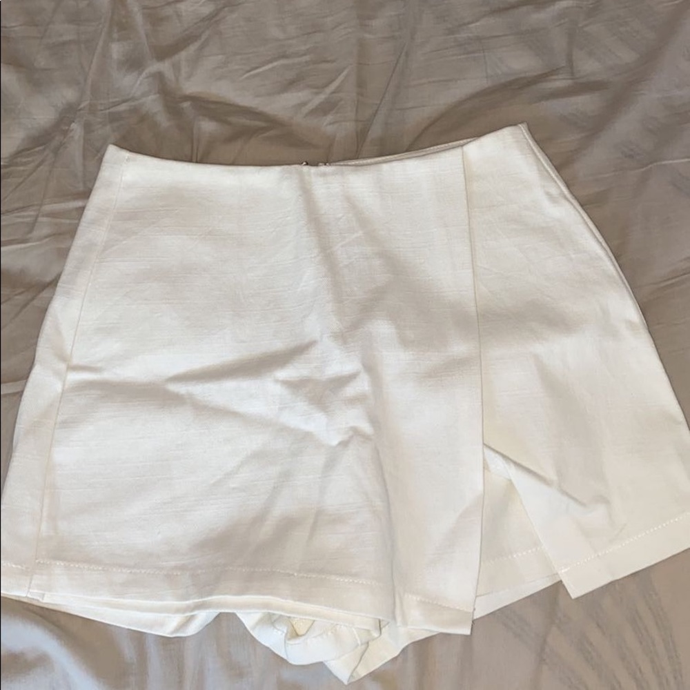 White skort